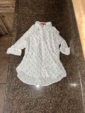 Saks Fifth Avenue Women's Button Down Shirt White Blue Print Size XS